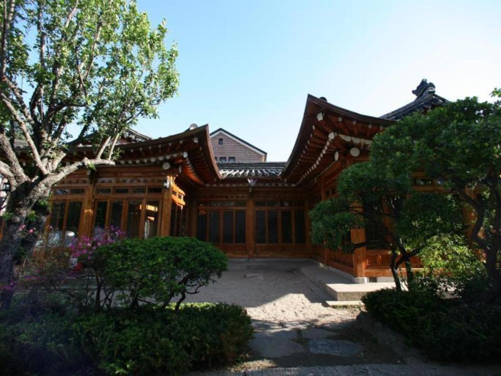 Bonum 1957 Hanok And Boutique Seoul Exterior foto